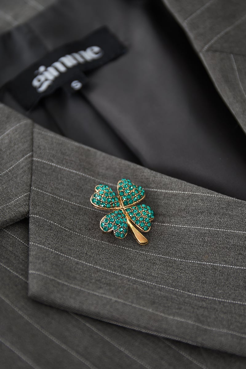 Brooch four-leaf clover