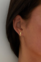 tulip stud earrings