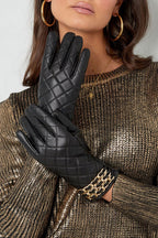 Gloves checked with chain