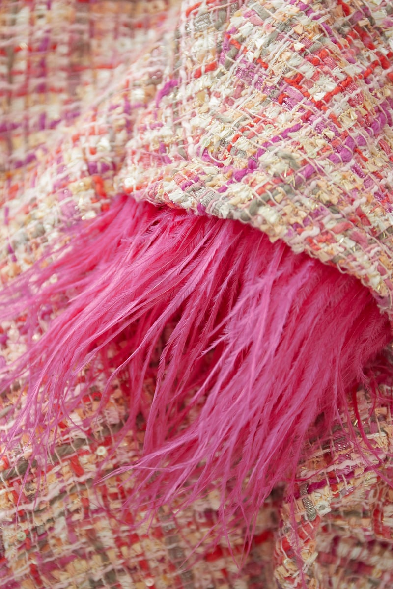 Soft feather jacket with bows