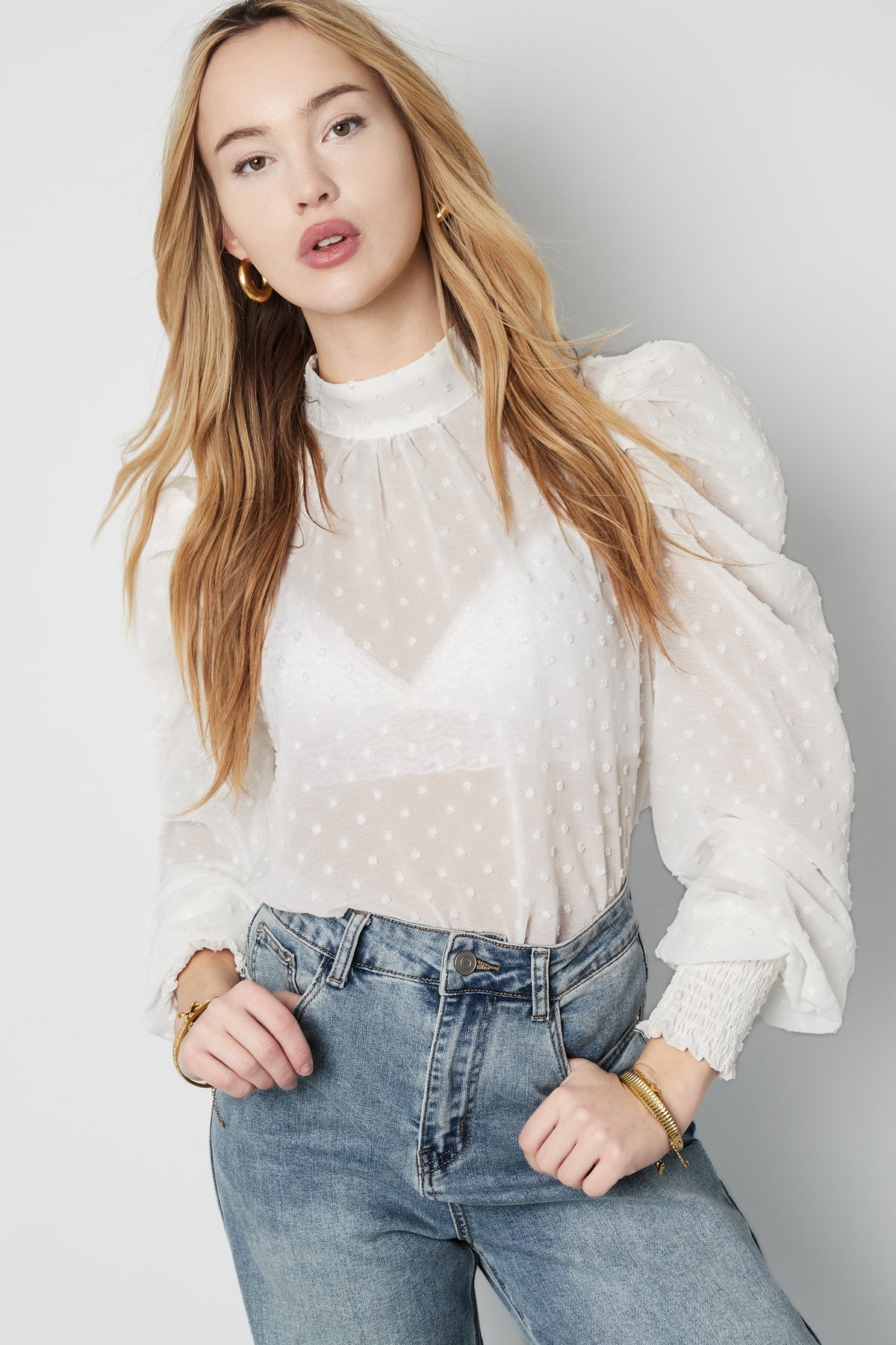 Blouse with dots