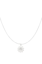 blossom bliss necklace
