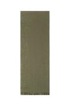 Winter scarf with stones