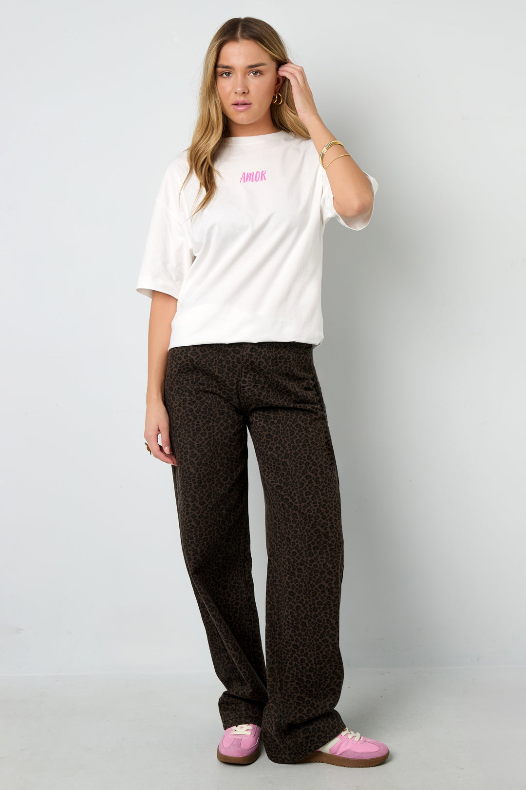 Cotton Knitted Women's T-shirt Casual Letters