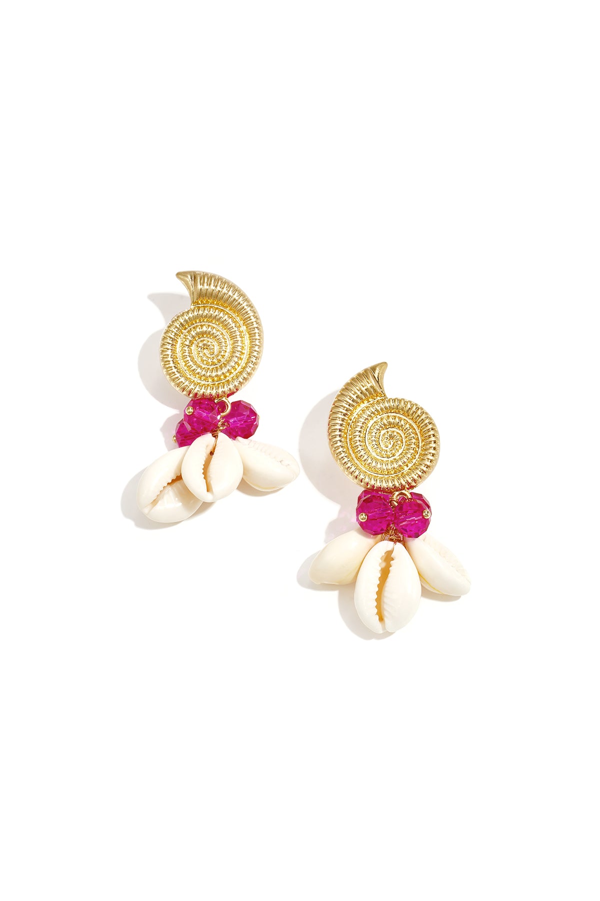 Earrings with shell-shaped pendants and beads