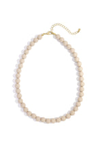 Bold beaded necklace 10mm