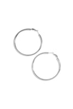 Basic Babe Hoops earrings